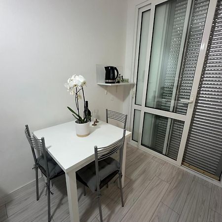 B&B Luna Rosa بيزا المظهر الخارجي الصورة