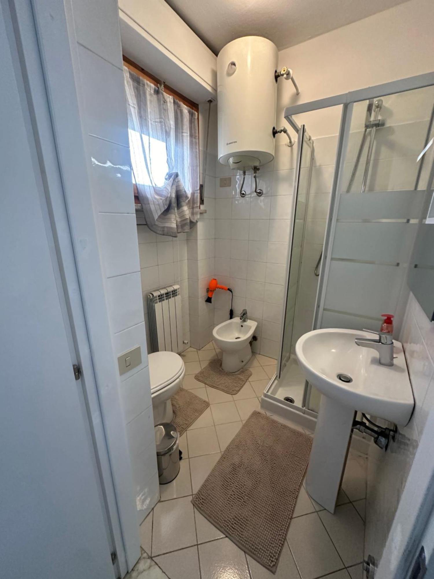 B&B Luna Rosa بيزا المظهر الخارجي الصورة